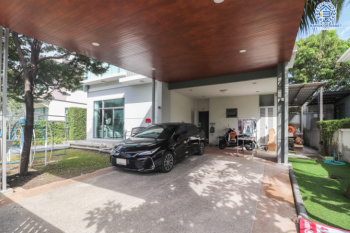 *****บ้านเดี่ยวมือสองย่านนนทบุรี ม.เพอร์เฟคเพลส ราชพฤกษ์ เฟส2 เนื้อที่กว้าง 71.60 ตร.ว. ฟังก์ชัน 4 ห้องนอน 3 ห้องน้ำ ที่จอดรถ 2 คัน บ้านสภาพสวย พร้อมเข้าอยู่ หน้าบ้านไม่ชนกับหลังอื่น ตั้งบนทำเลเดินทางสะดวก ใกล้รถไฟฟ้าสายสีม่วง "สถานีบางรักน้อยท่าอิฐ" และทางด่วน "กาญจนาภิเษก"